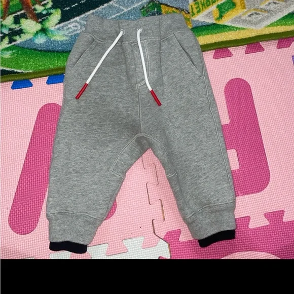 Burberry Toddler Jogger Set - Picture 5 of 9